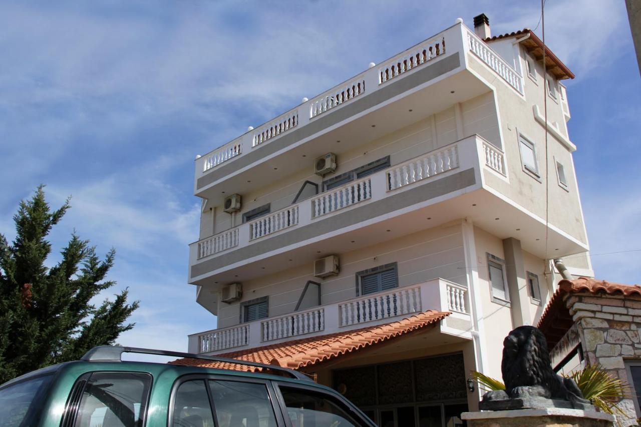 Ronaldo Hotel *